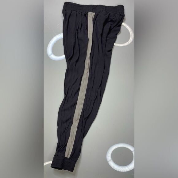 Monrow Pull On Rayon Jogger Pants Women Medium Gray Side Stripe - Picture 5 of 9